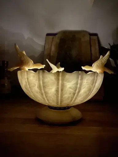 Coupe en albâtre décor oiseaux