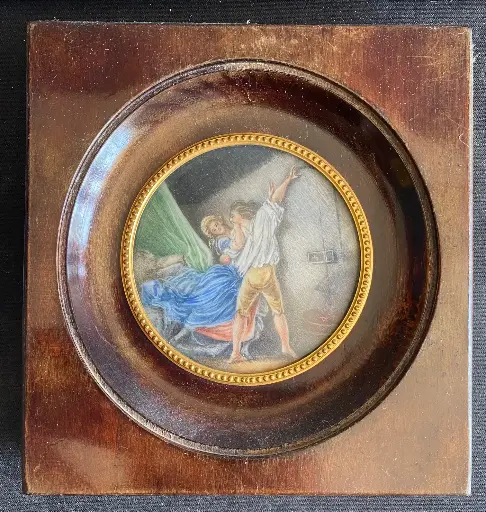 Jolie miniature ancienne signée Fragonard, scène romantique. Fin XIXème.                                                Beautiful old miniature signed Fragonard, romantic scene. Late 19th century.